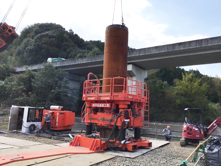 令和3年度東九州自動車道臼杵トンネル工事